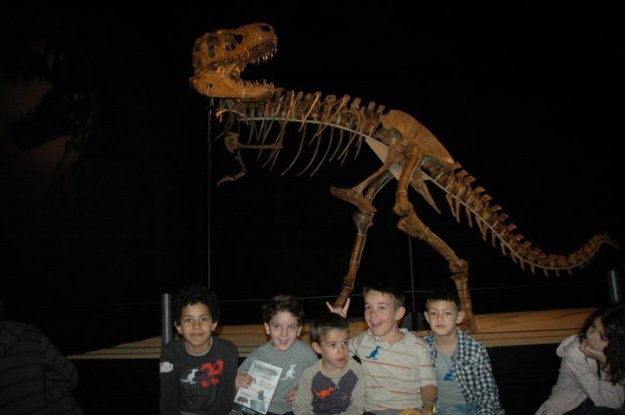 200385_136680106404031_100001861280506_239142_6465014_n